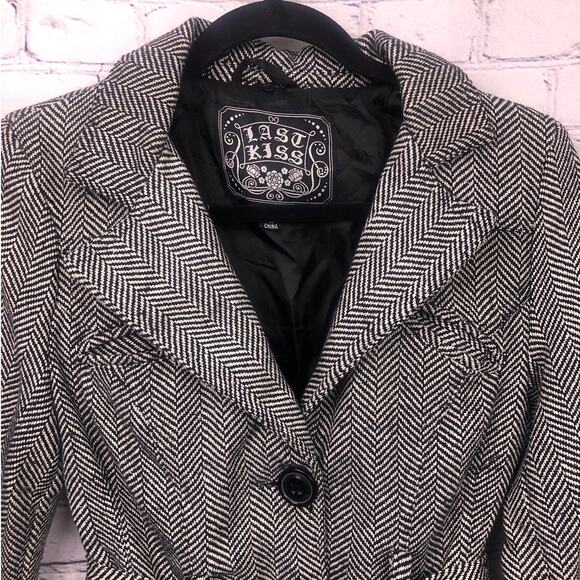 Last Kiss Wool Blend Chevron Tweed Collared Belted Button Short Pea Coat S - Picture 2 of 12